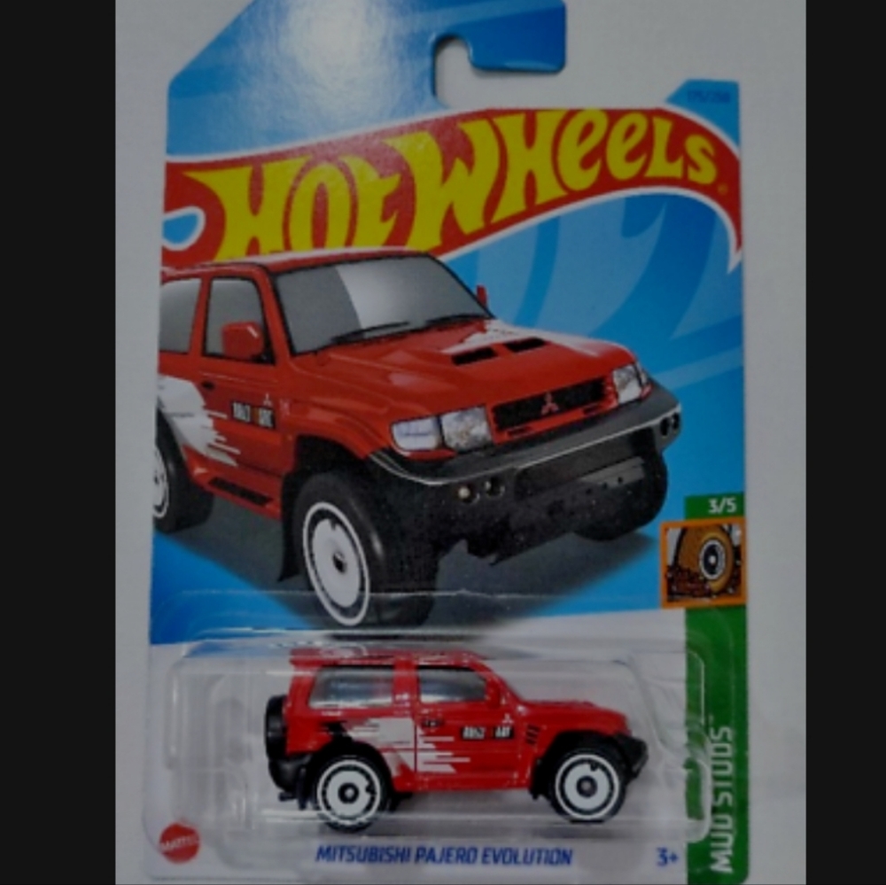 Hot Wheels 2023 Case K Mainline Mitsubishi Pajero Evolution
